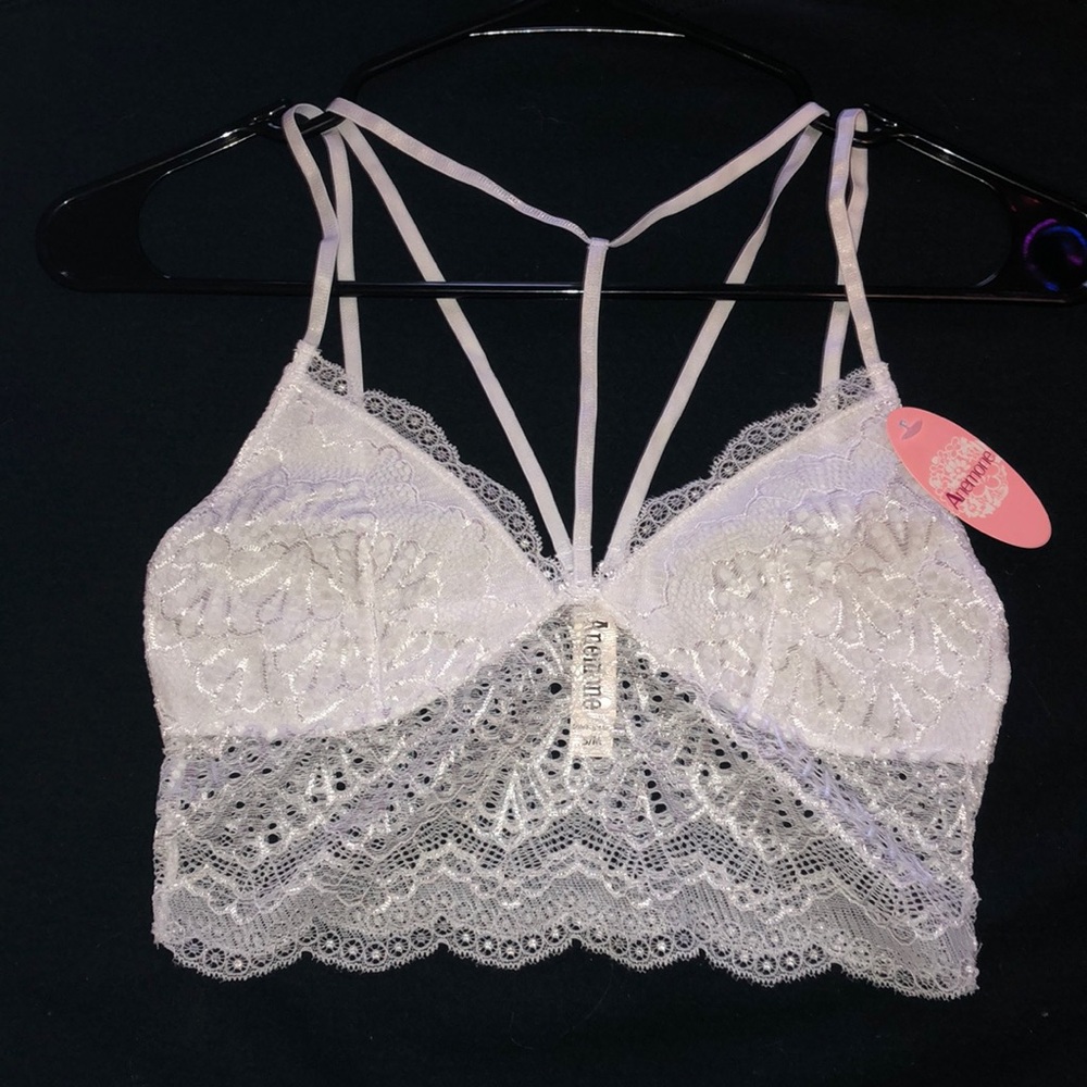 white lacy and strappy bralette